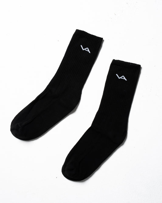BLACK & WHITE SOCKS